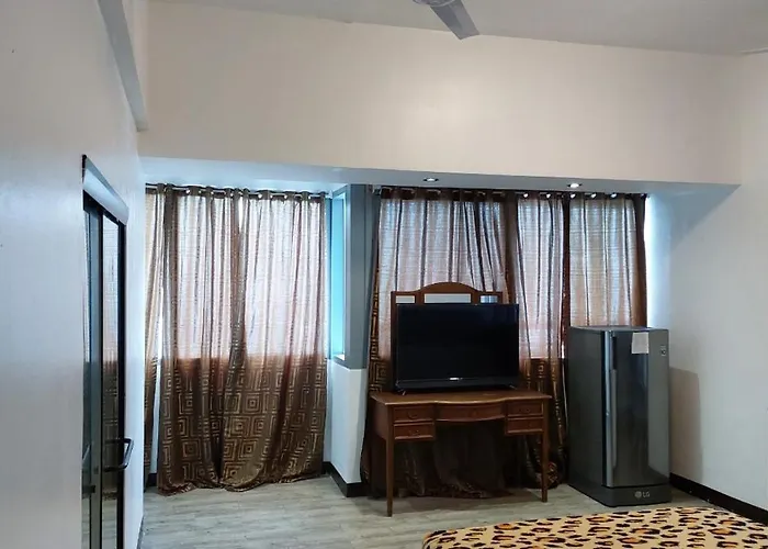 Bay Executive Pearl Of Orient 3* Manila